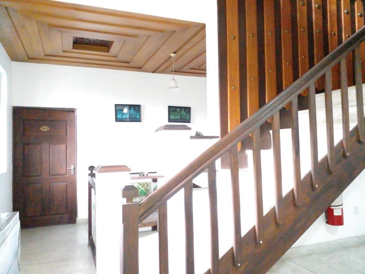 Muduna Walawwa Resort Kandy Exteriör bild