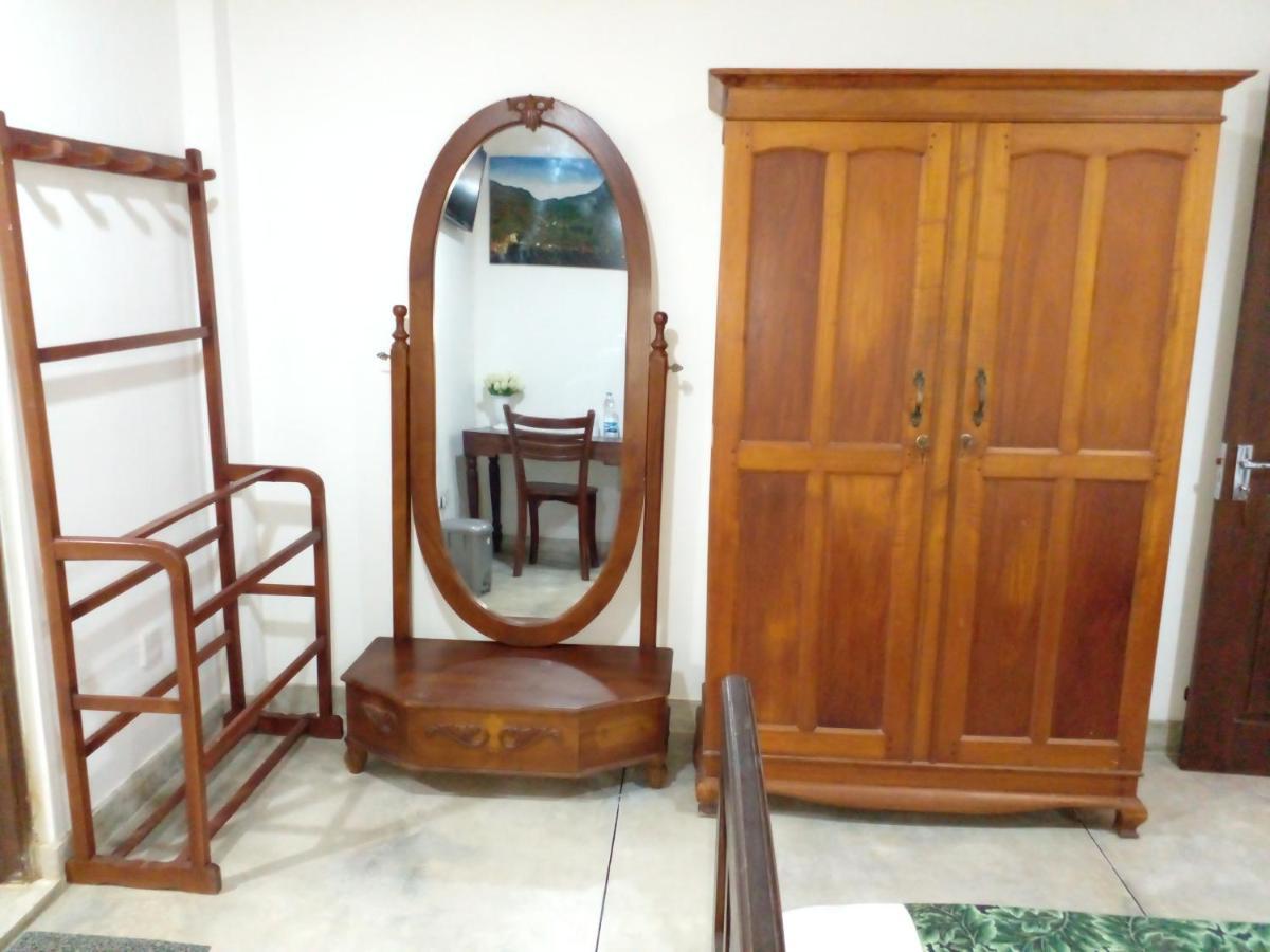Muduna Walawwa Resort Kandy Exteriör bild